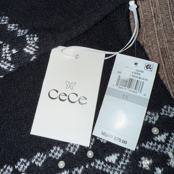 CeCe Men's Black and White Crewneck Sweater - Picture 4 of 7